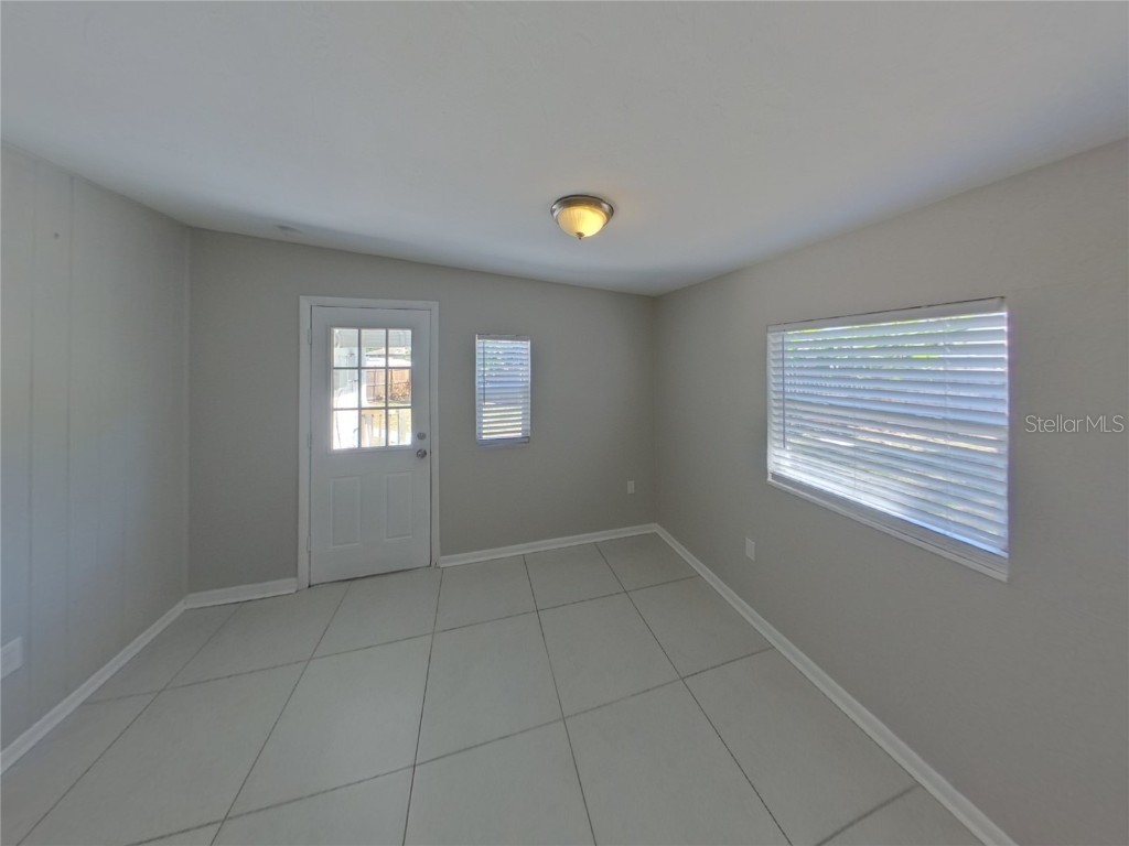  Sarasota FL 34241 TB8445796 image5