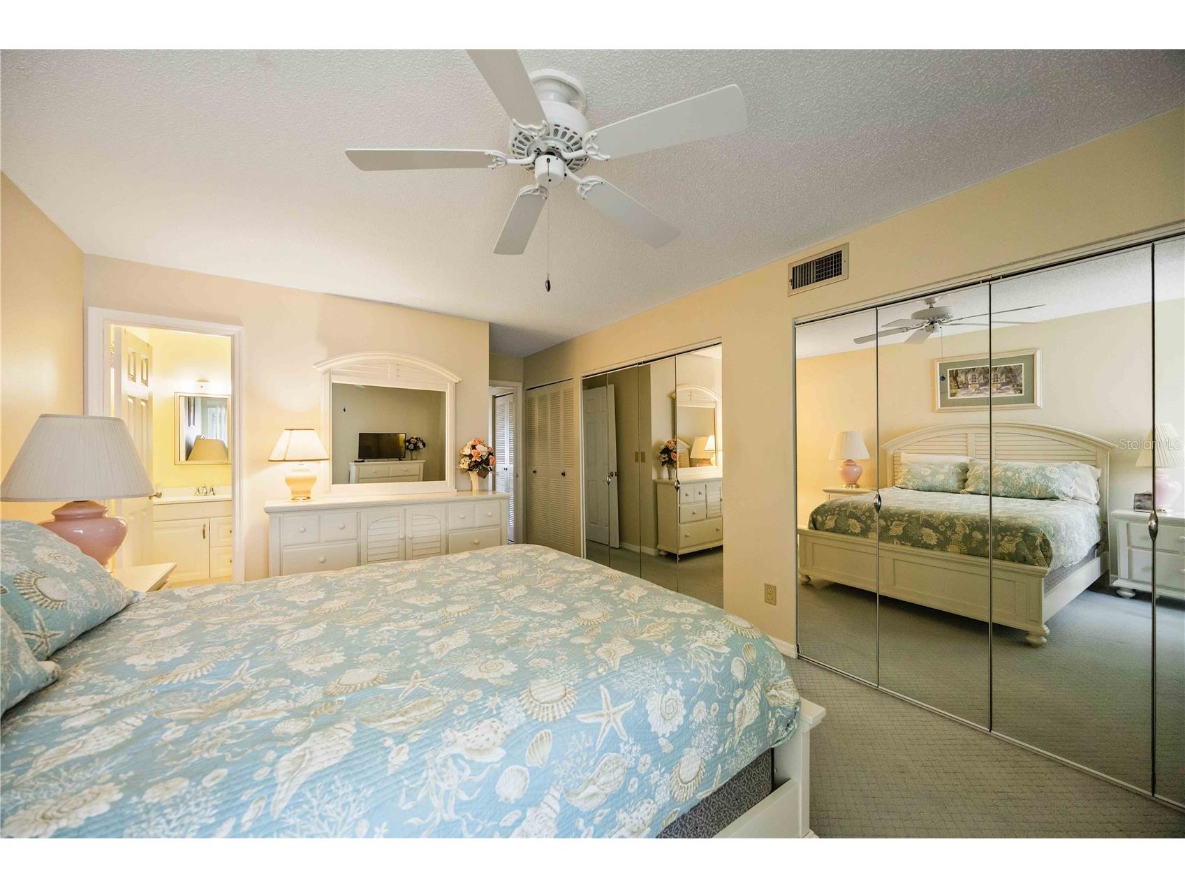  Sarasota FL 34242 A4678719 image23