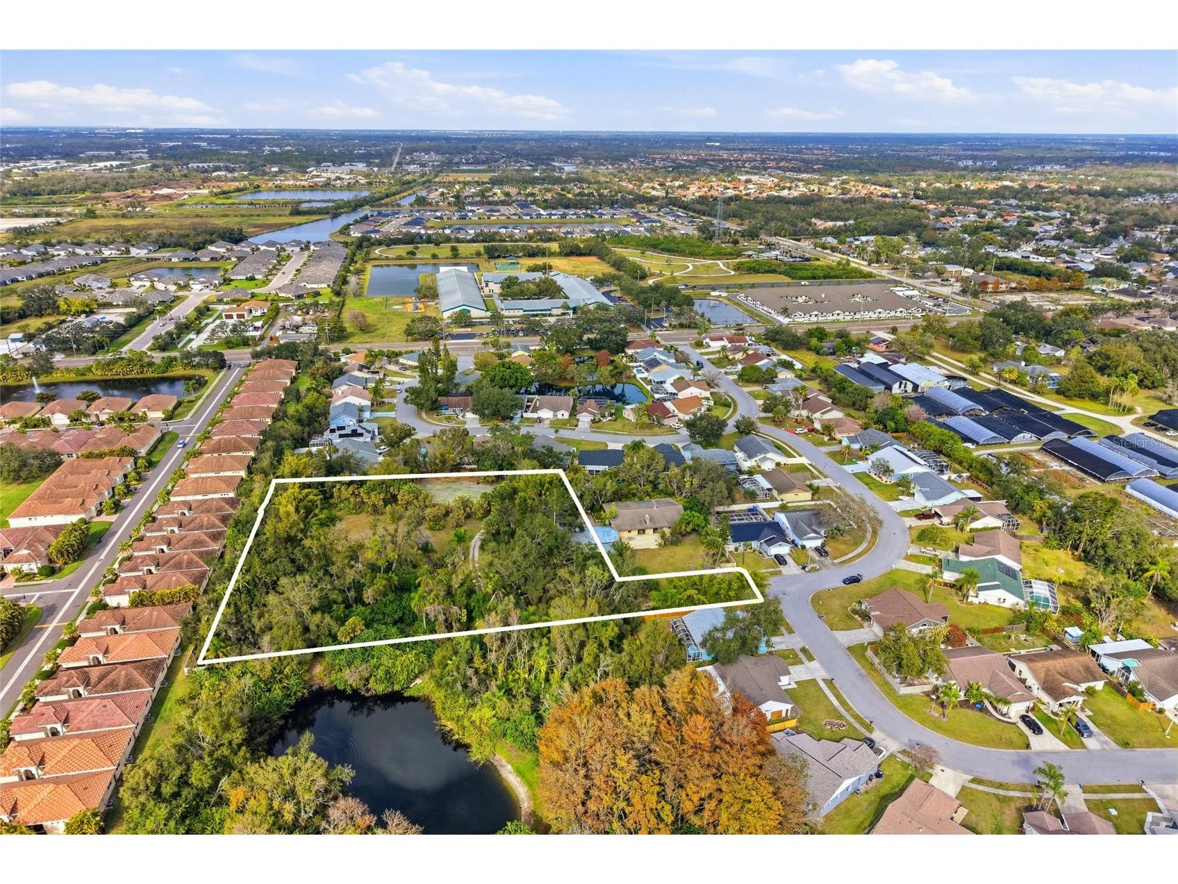 7808 34th Court E Sarasota FL 34243 A4678520 image1