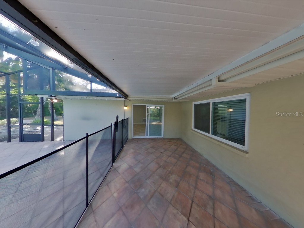  Sarasota FL 34243 TB8449726 image16