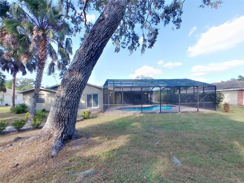  Sarasota FL 34243 TB8449726 image17