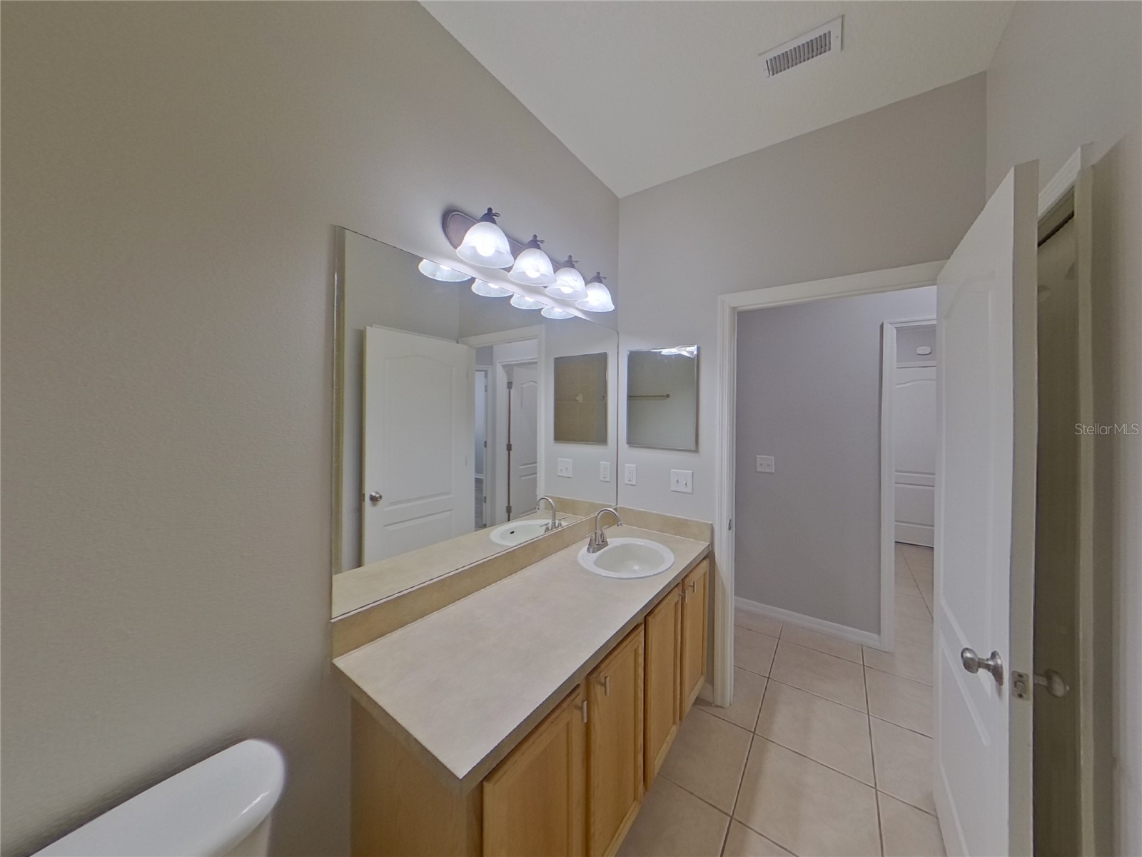  Seffner FL 33584 TB8475143 image16