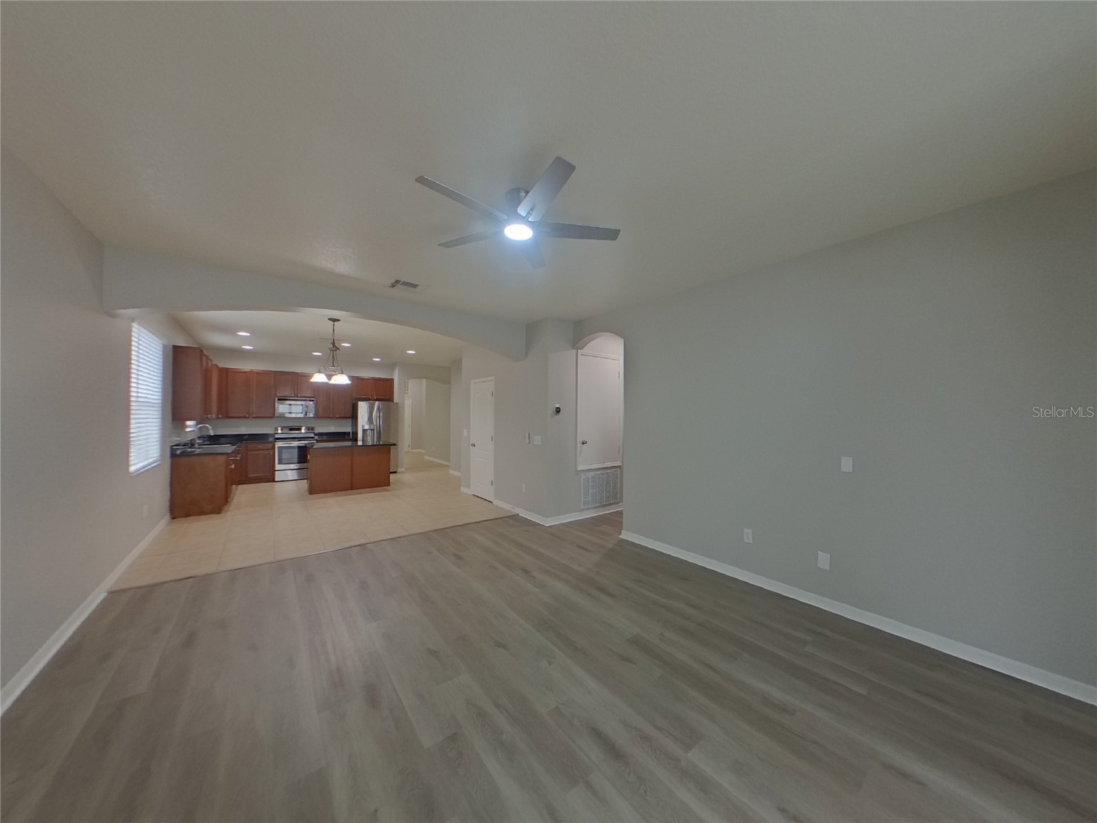  Seffner FL 33584 TB8475143 image3