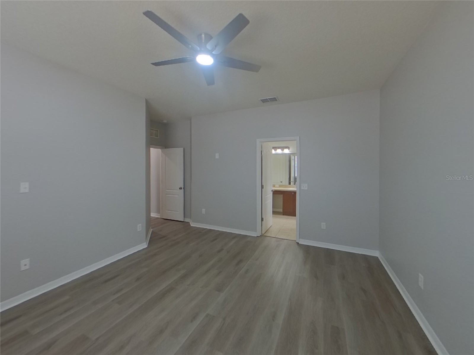  Seffner FL 33584 TB8475143 image9