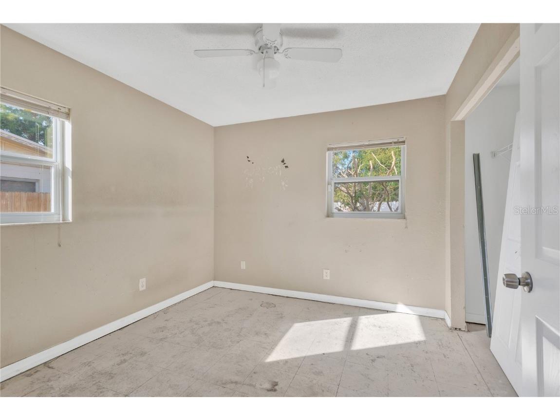 8232 Lark Street Seminole FL 33777 TB8459020 image16