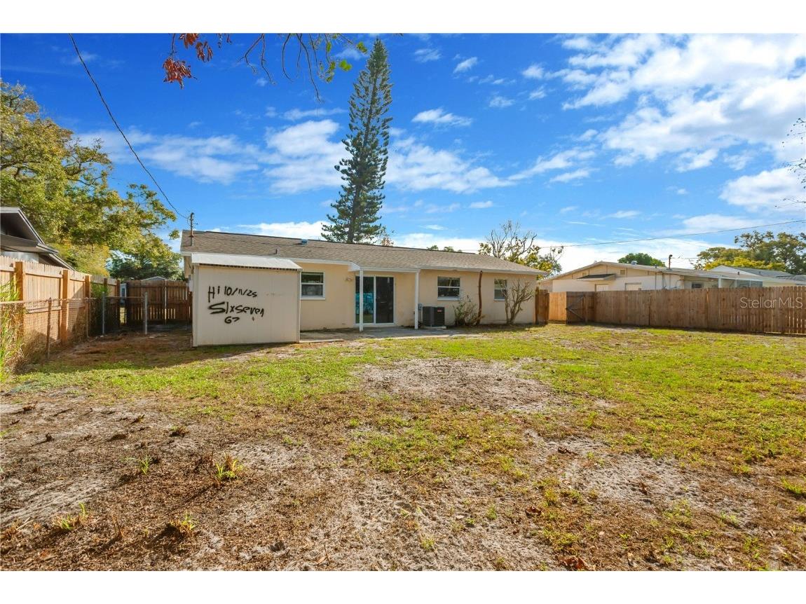 8232 Lark Street Seminole FL 33777 TB8459020 image25