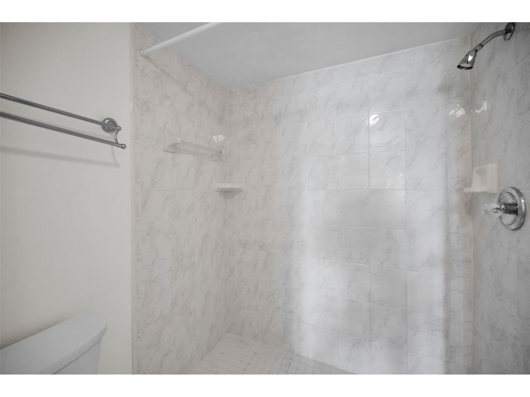  Seminole FL 33777 TB8512416 image24