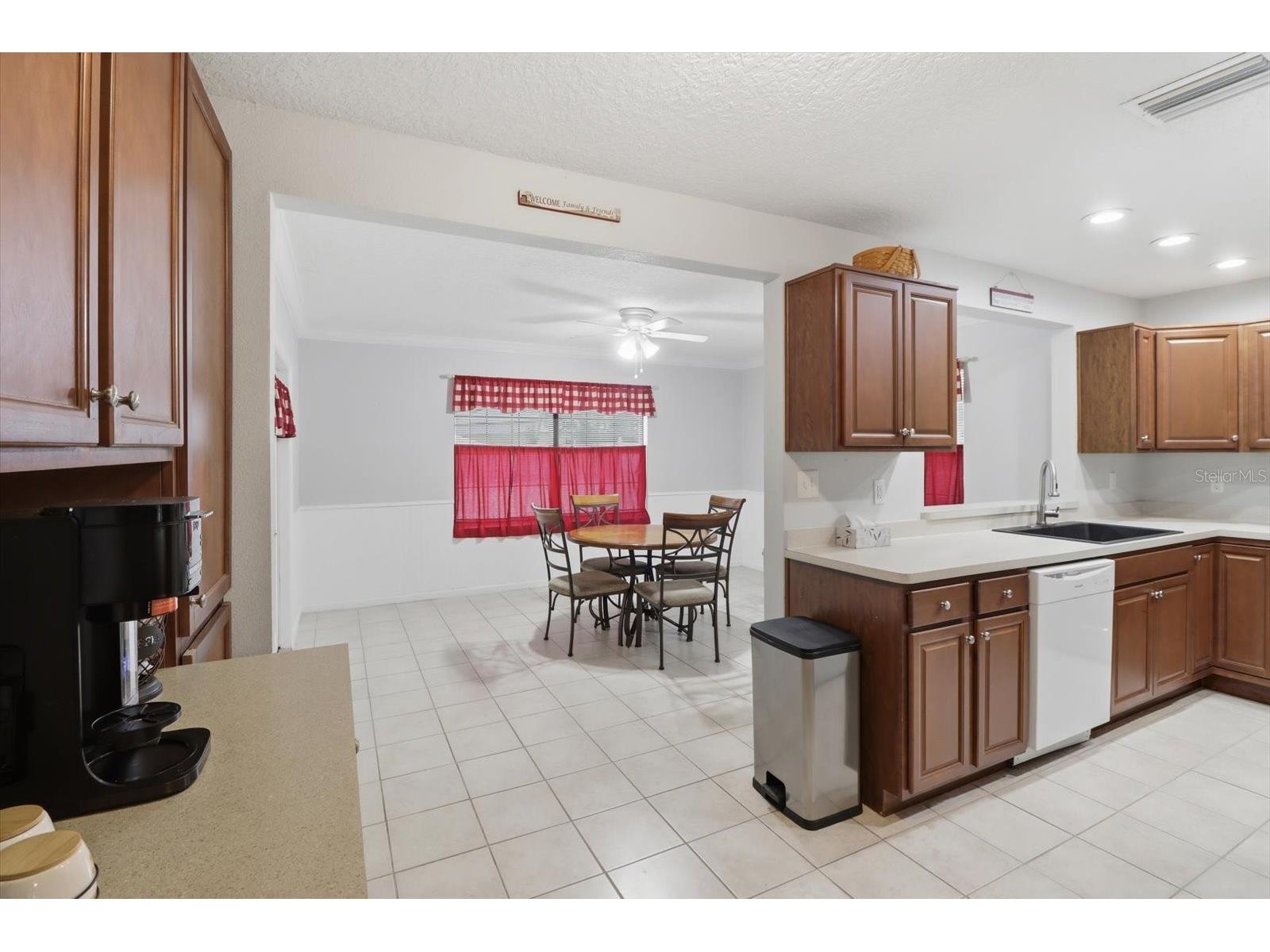  Spring Hill FL 34608 W7885682 image12