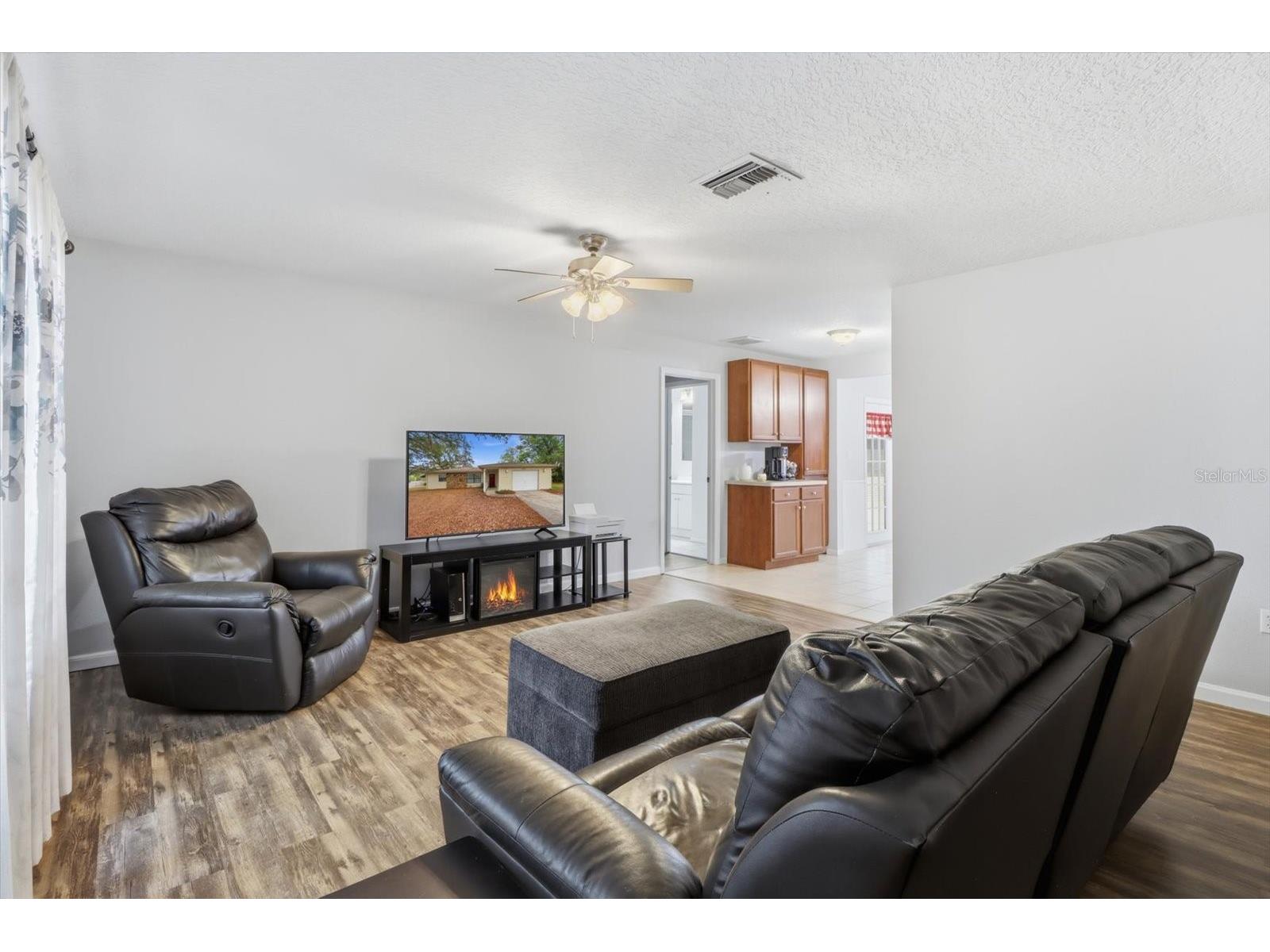  Spring Hill FL 34608 W7885682 image6