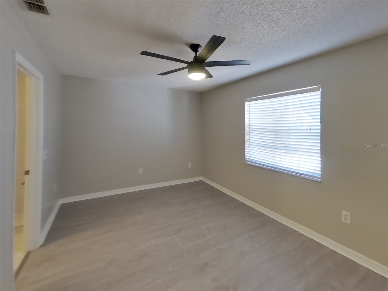  Spring Hill FL 34609 TB8475578 image8