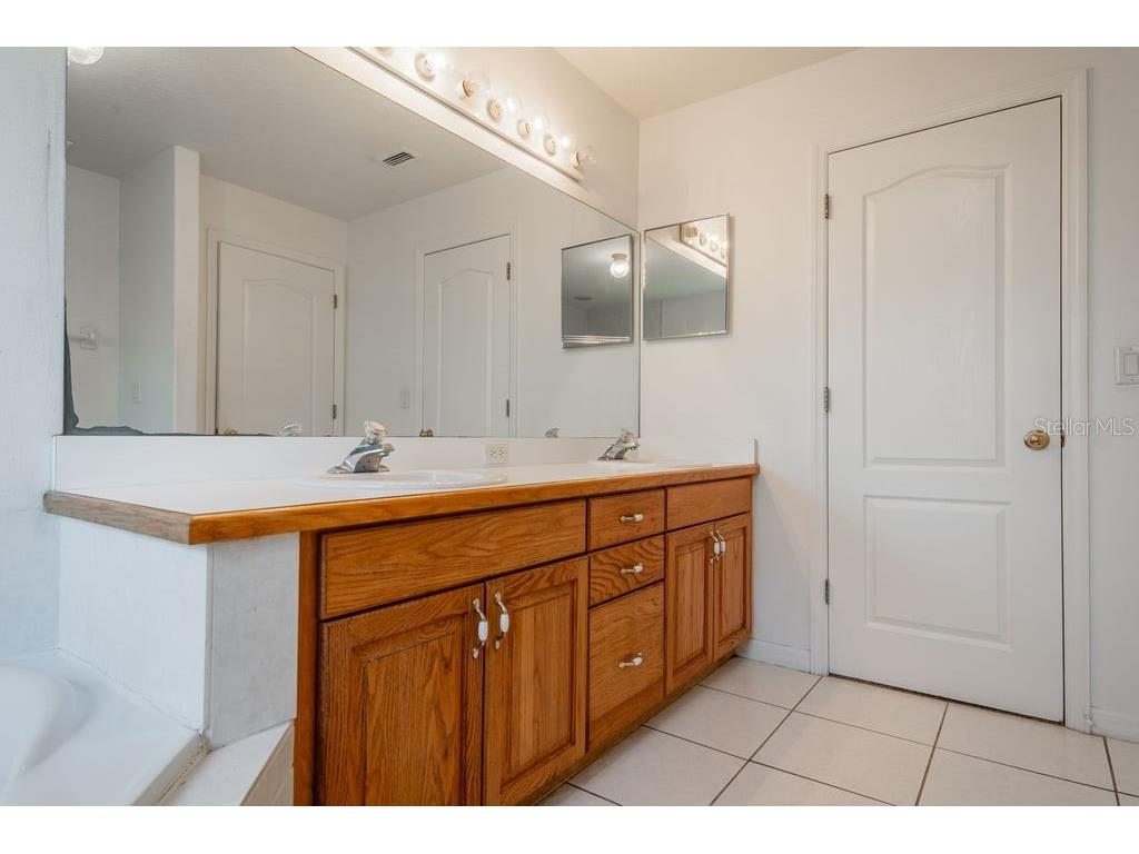  Saint Cloud FL 34772 S5142748 image16