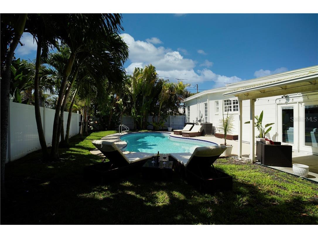  Saint Pete Beach FL 33706 U8117255 image27