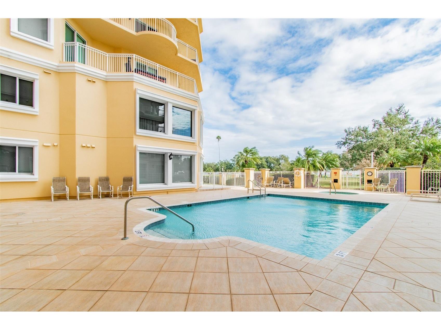  Saint Petersburg FL 33701 TB8482792 image42