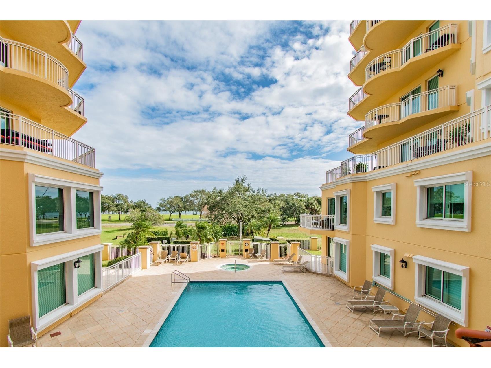  Saint Petersburg FL 33701 TB8482792 image44