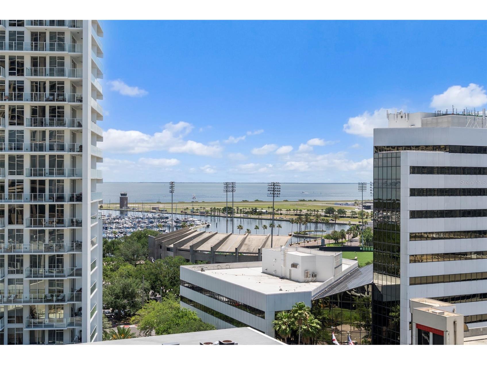 175 2nd Street S #1007 Saint Petersburg FL 33701 TB8509996 image18
