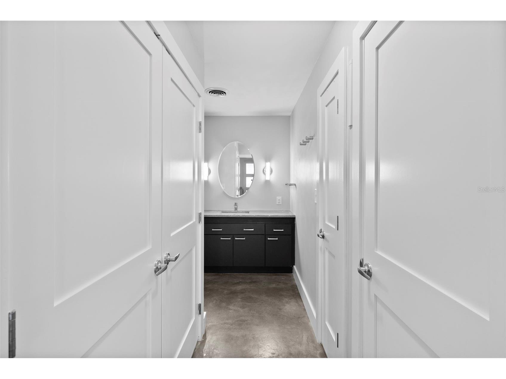 175 2nd Street S #1007 Saint Petersburg FL 33701 TB8509996 image29