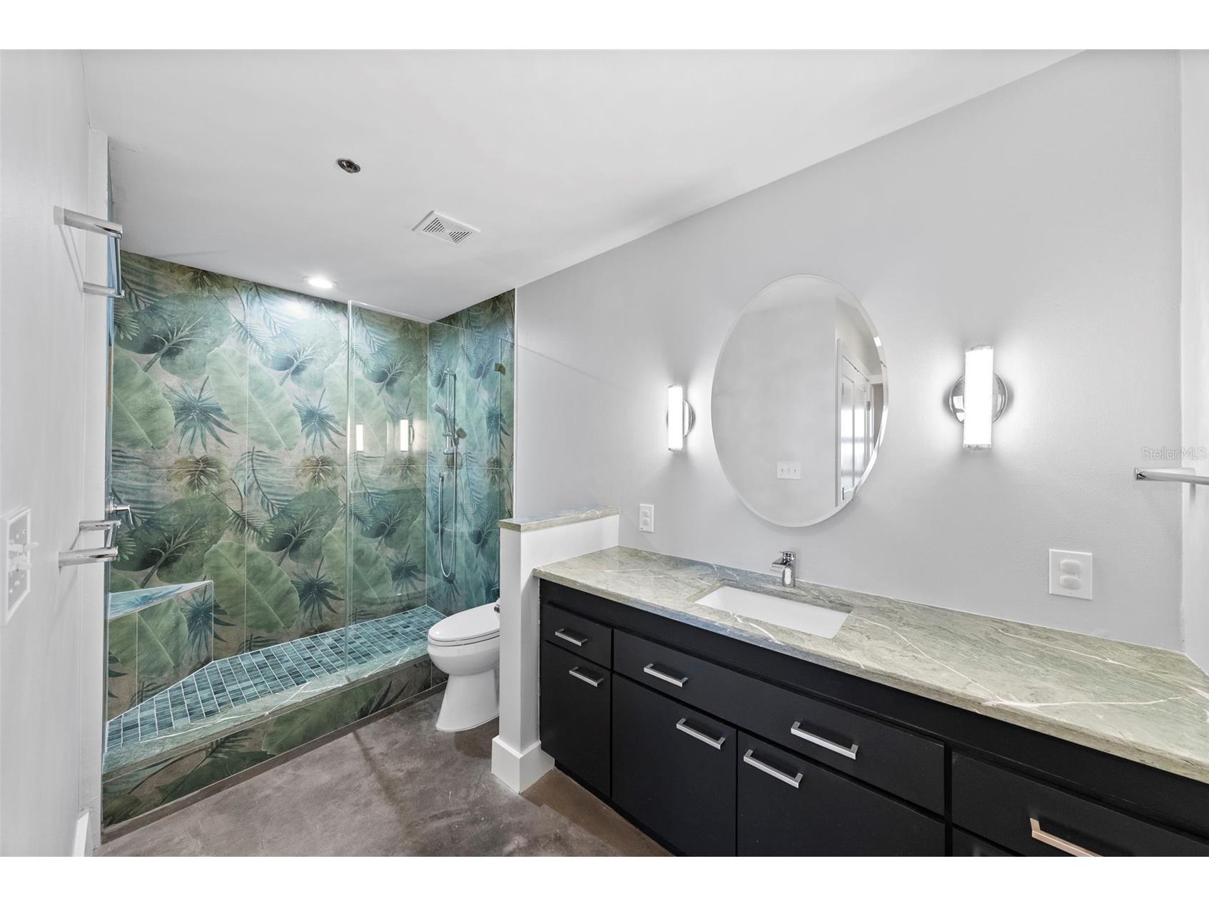 175 2nd Street S #1007 Saint Petersburg FL 33701 TB8509996 image35