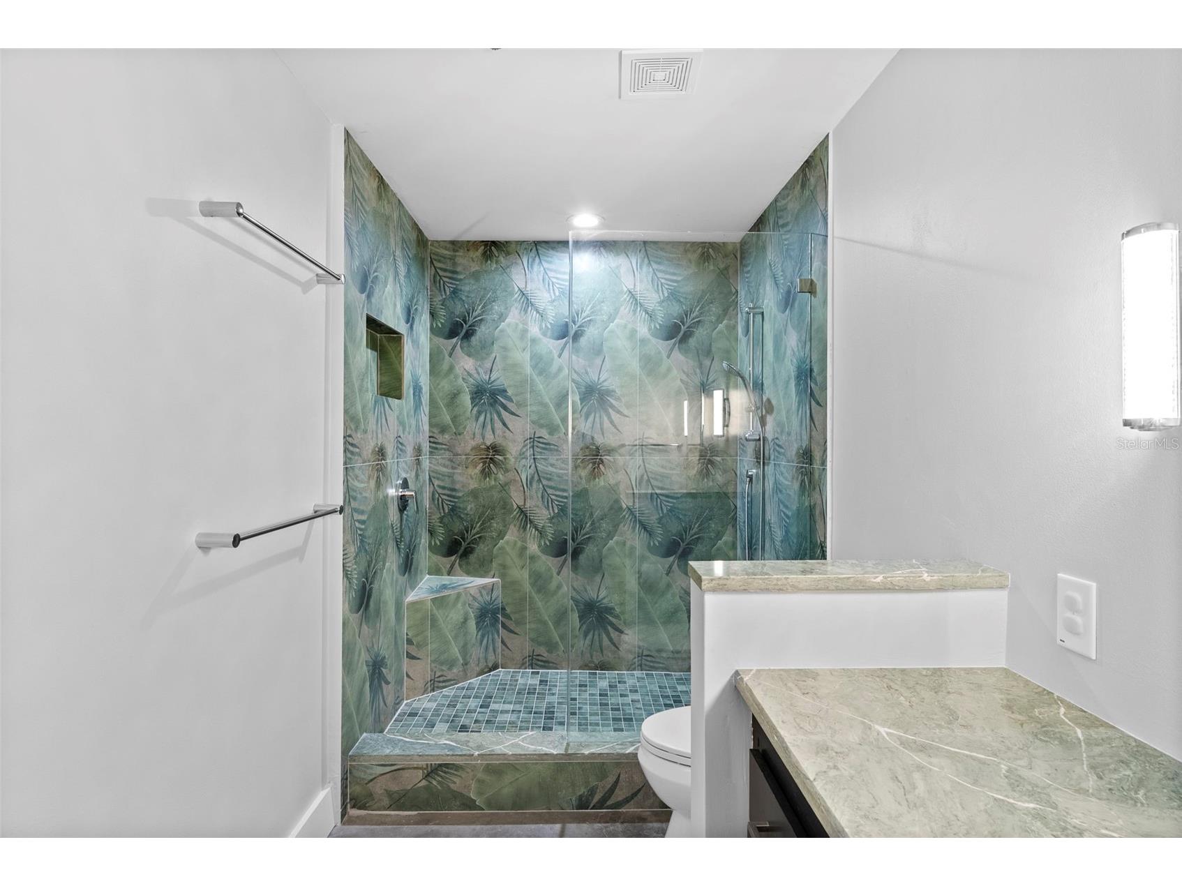 175 2nd Street S #1007 Saint Petersburg FL 33701 TB8509996 image36