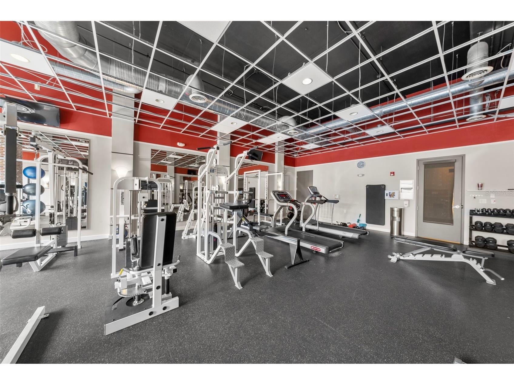 175 2nd Street S #1007 Saint Petersburg FL 33701 TB8509996 image42