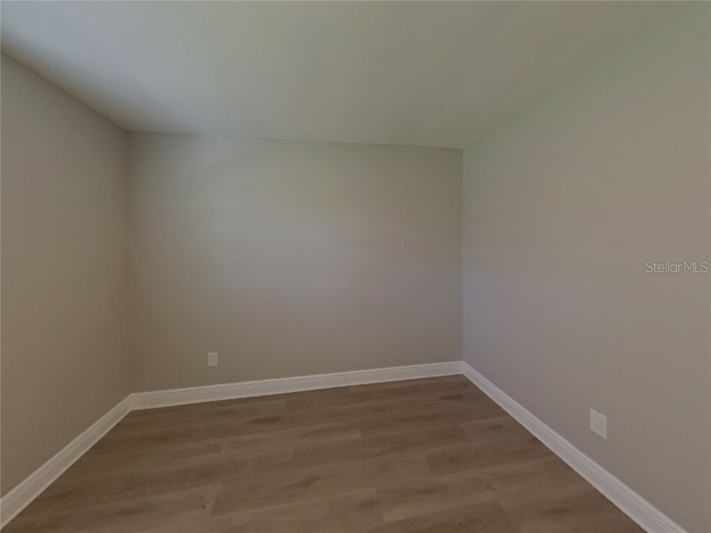  Saint Petersburg FL 33702 TB8445838 image12