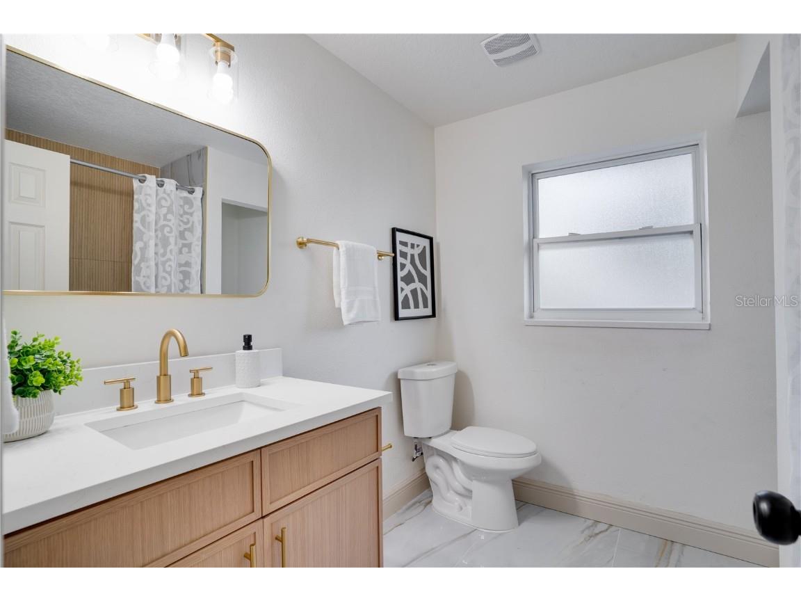 2050 67th Avenue N Saint Petersburg FL 33702 TB8453596 image16