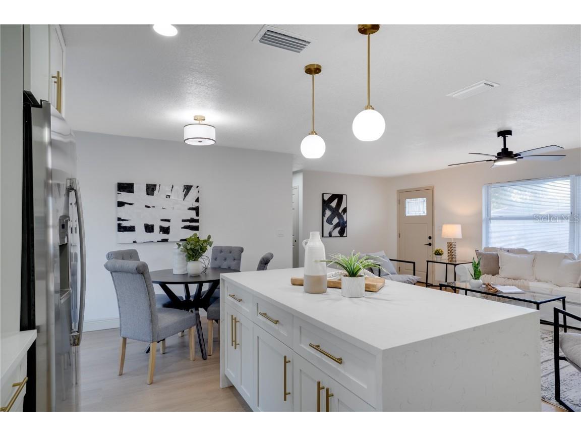 2050 67th Avenue N Saint Petersburg FL 33702 TB8453596 image9