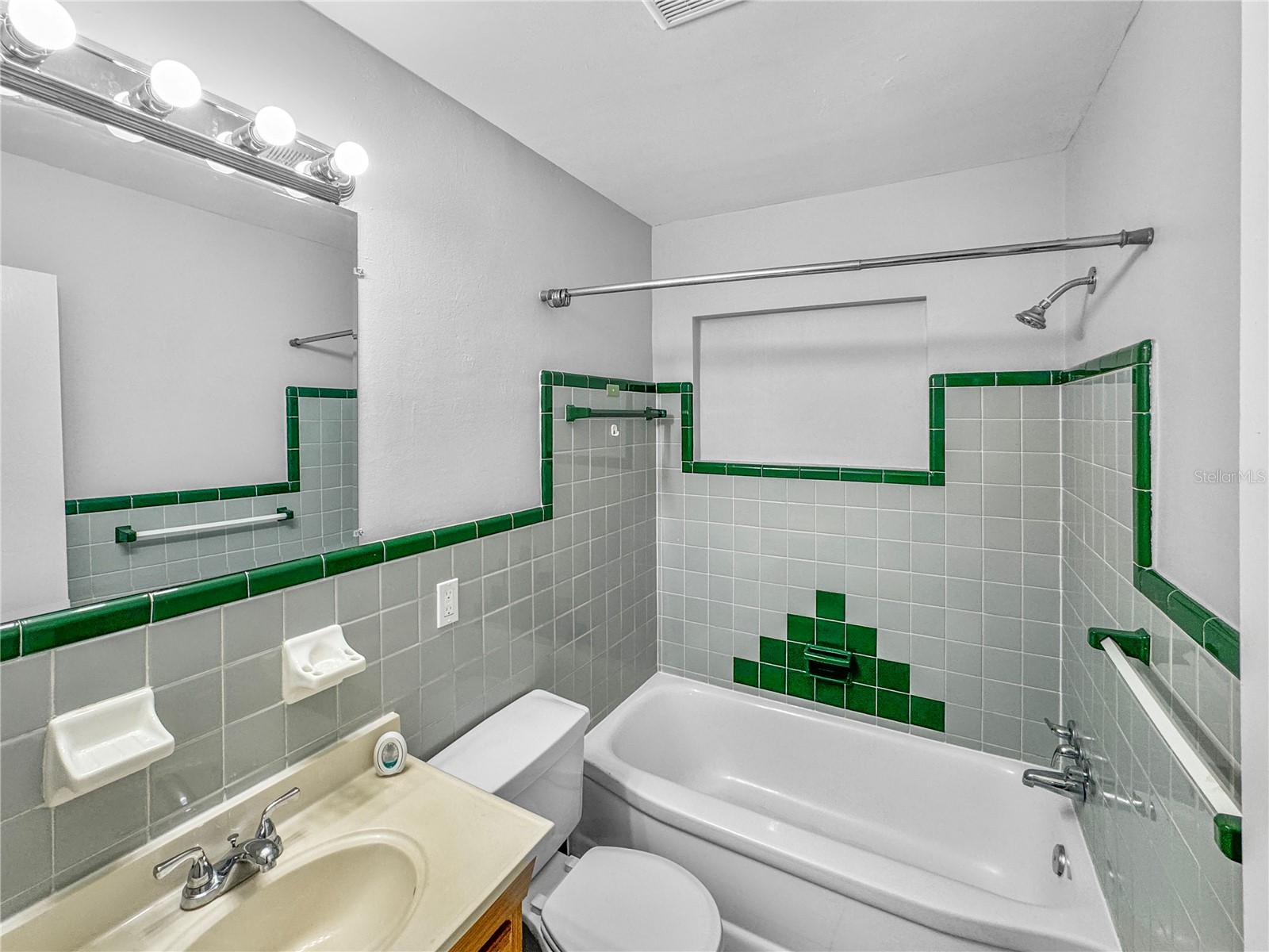  Saint Petersburg FL 33703 TB8475125 image17