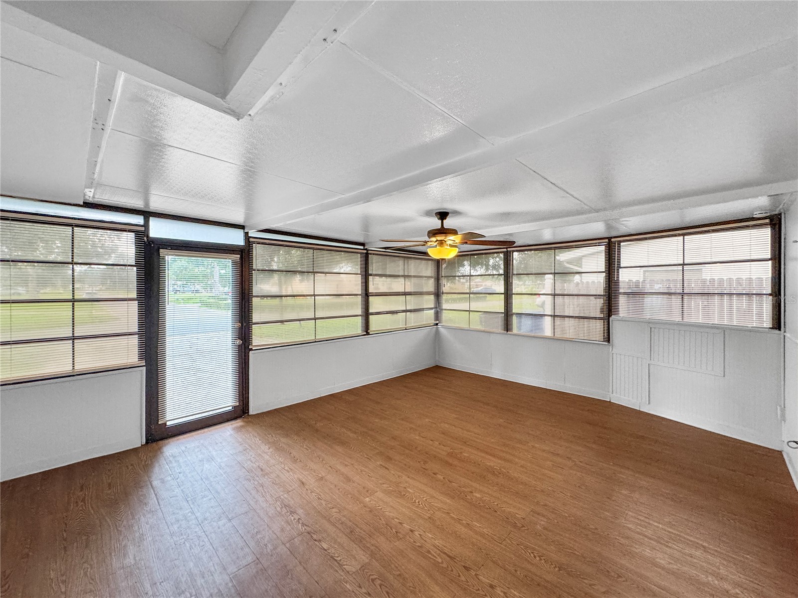  Saint Petersburg FL 33703 TB8475125 image4