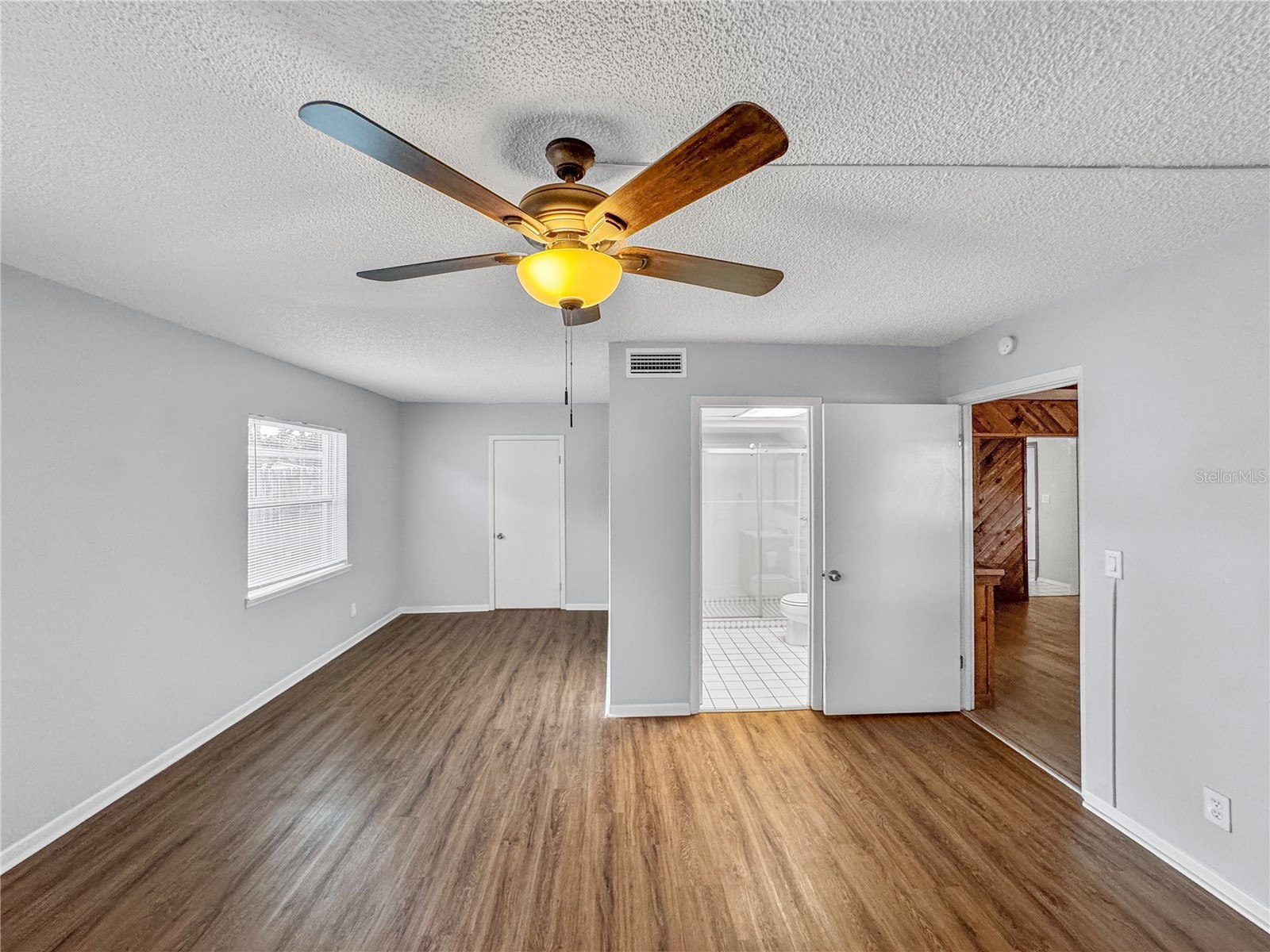  Saint Petersburg FL 33703 TB8475125 image9