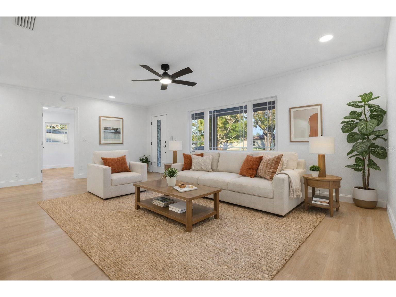 4430 1st Way NE Saint Petersburg FL 33703 TB8478513 image2