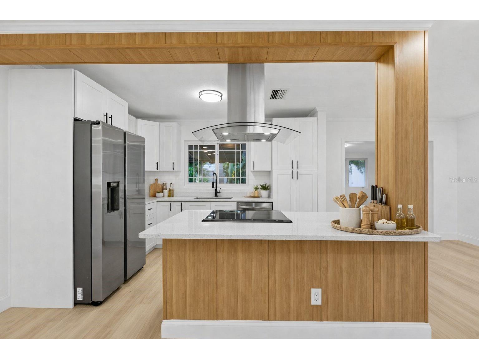 4430 1st Way NE Saint Petersburg FL 33703 TB8478513 image3