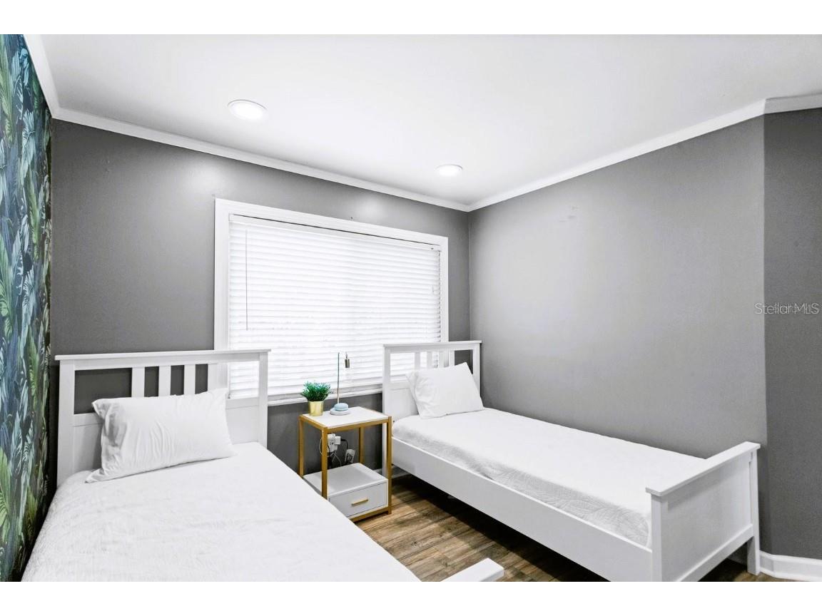  Saint Petersburg FL 33705 TB8433645 image13