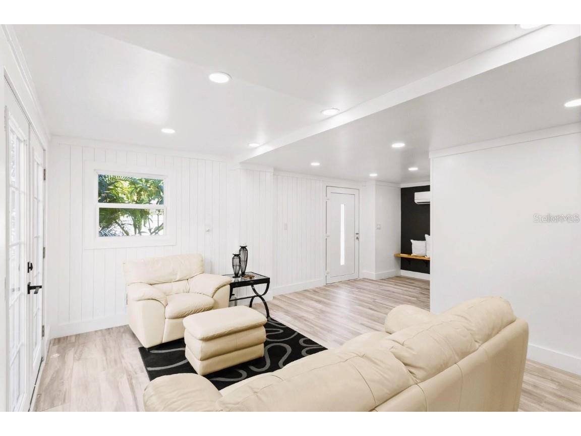  Saint Petersburg FL 33705 TB8433645 image29