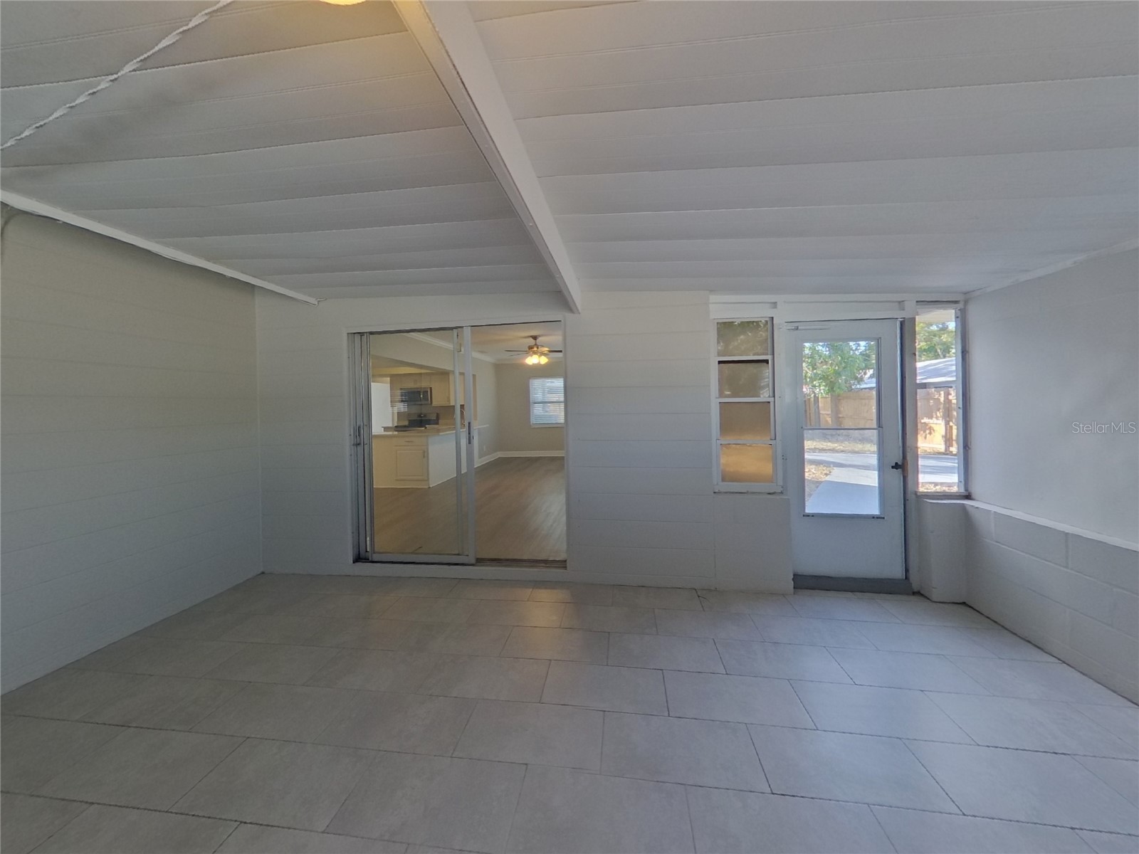  Saint Petersburg FL 33705 TB8467475 image18