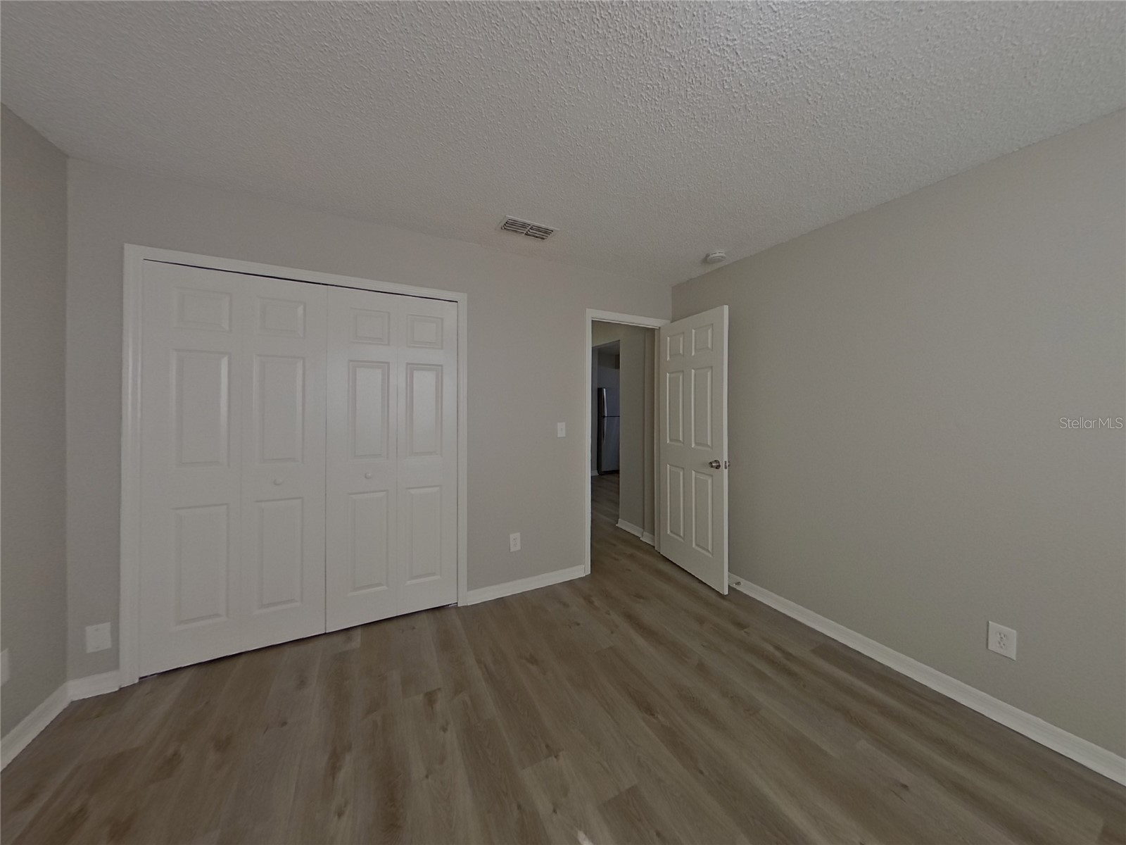  Saint Petersburg FL 33709 TB8464582 image12