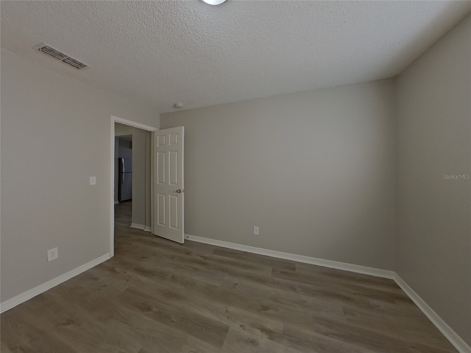  Saint Petersburg FL 33709 TB8464582 image13