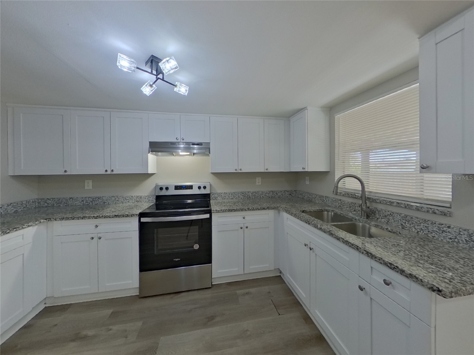  Saint Petersburg FL 33709 TB8464582 image4