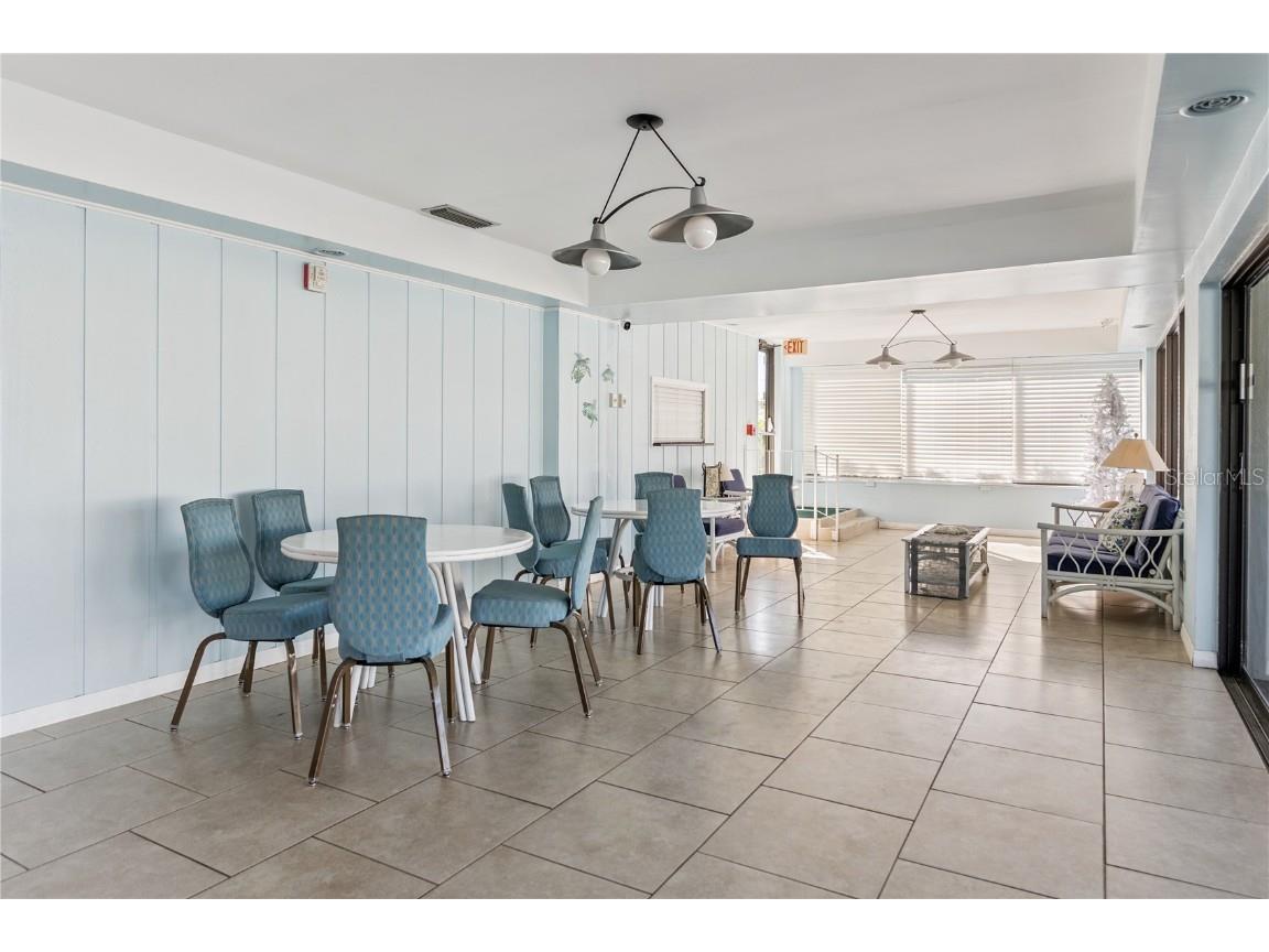  Saint Petersburg FL 33710 O6359604 image27