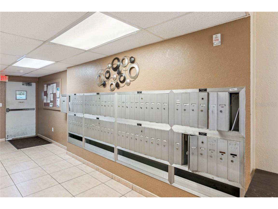  Saint Petersburg FL 33710 O6359604 image32