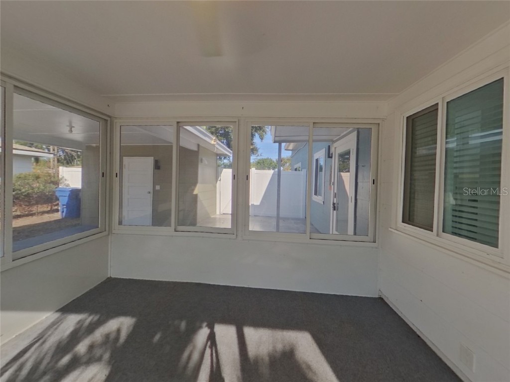  Saint Petersburg FL 33710 TB8454088 image13