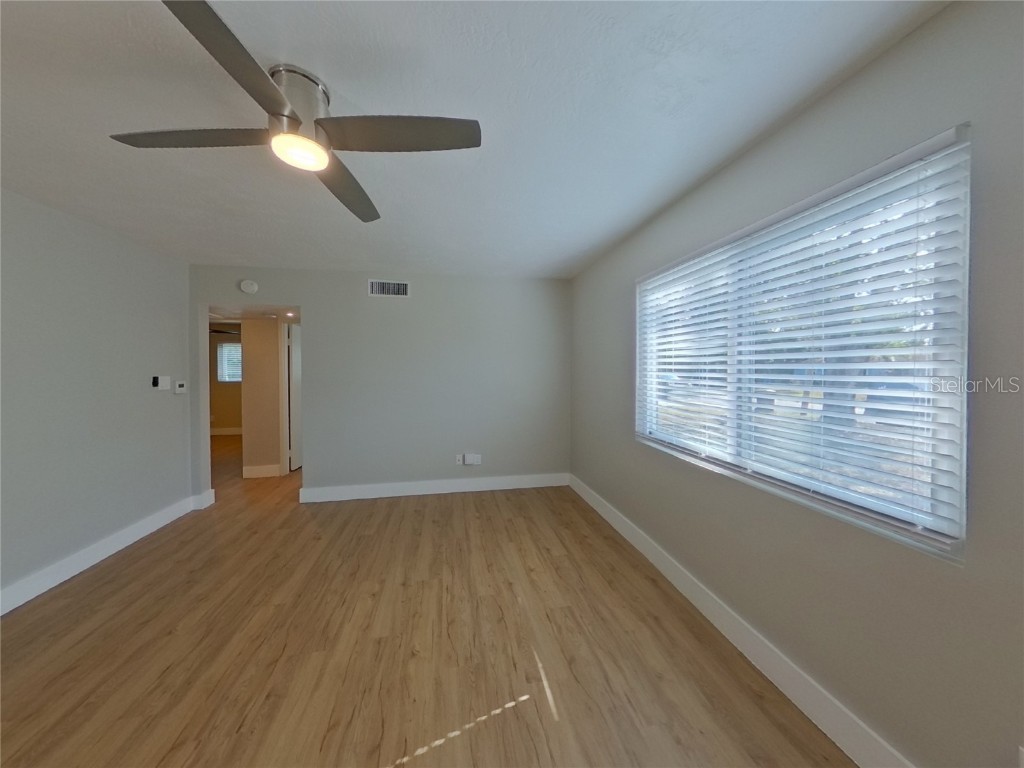  Saint Petersburg FL 33710 TB8454088 image2