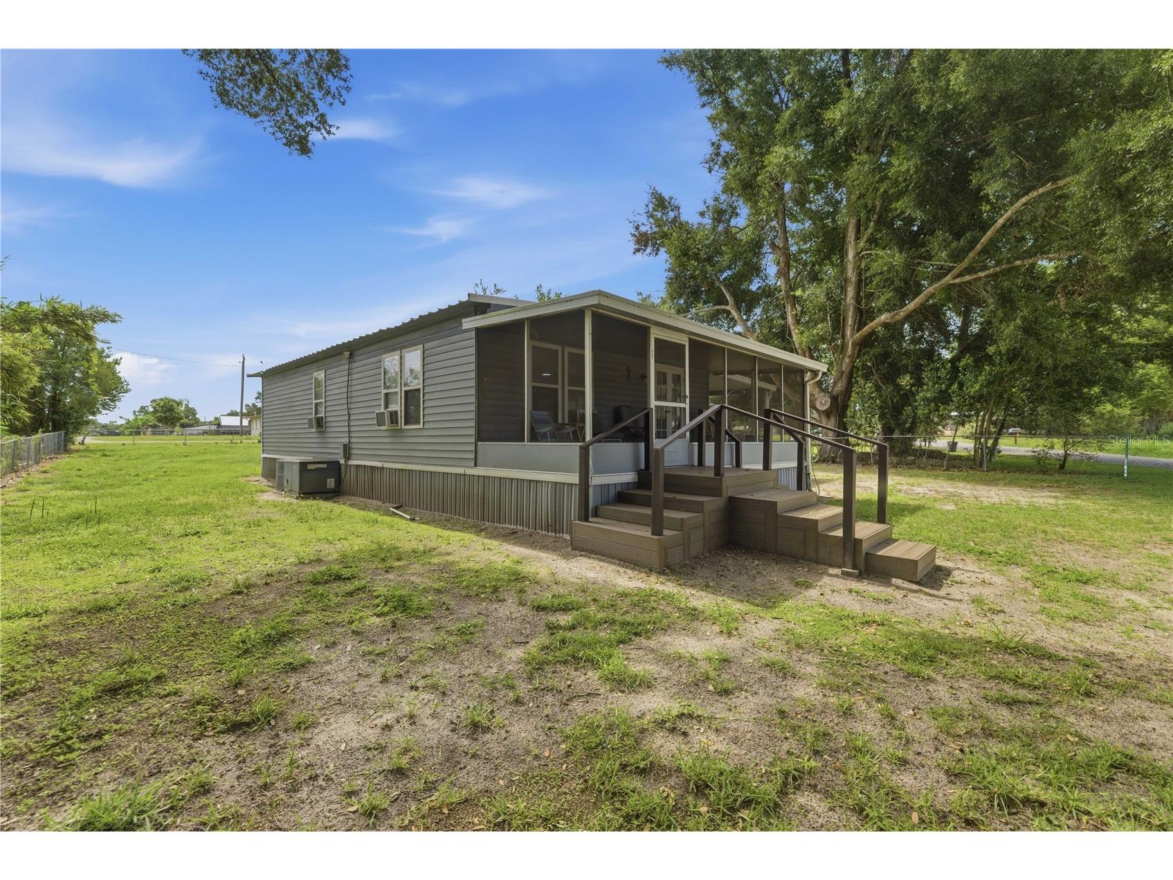  Summerfield FL 34491 OM725695 image27