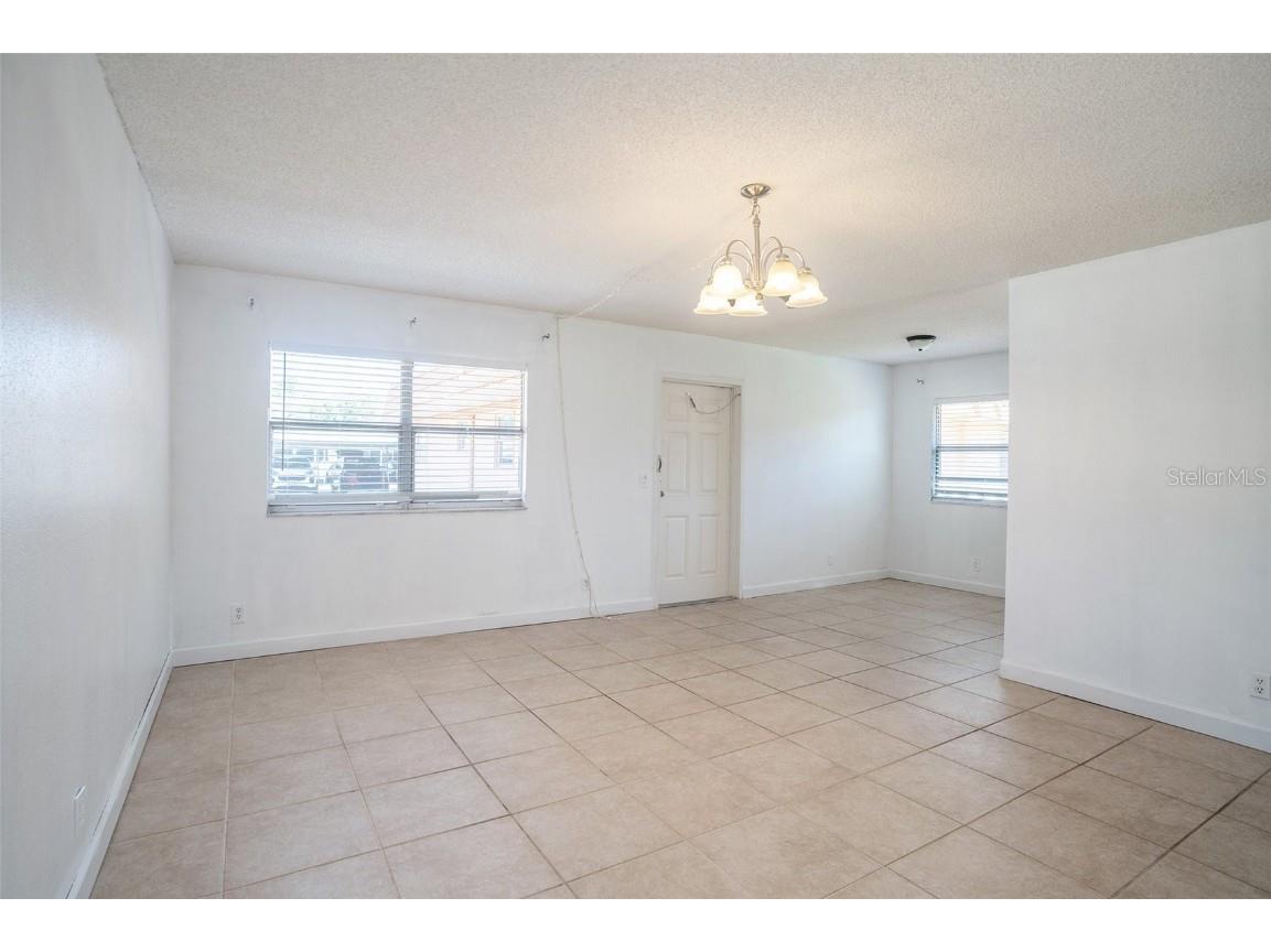  Sun City Center FL 33573 TB8357822 image4