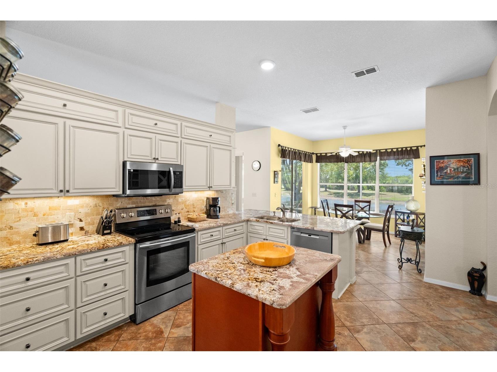 1134 Signature Drive Sun City Center FL 33573 TB8500581 image11
