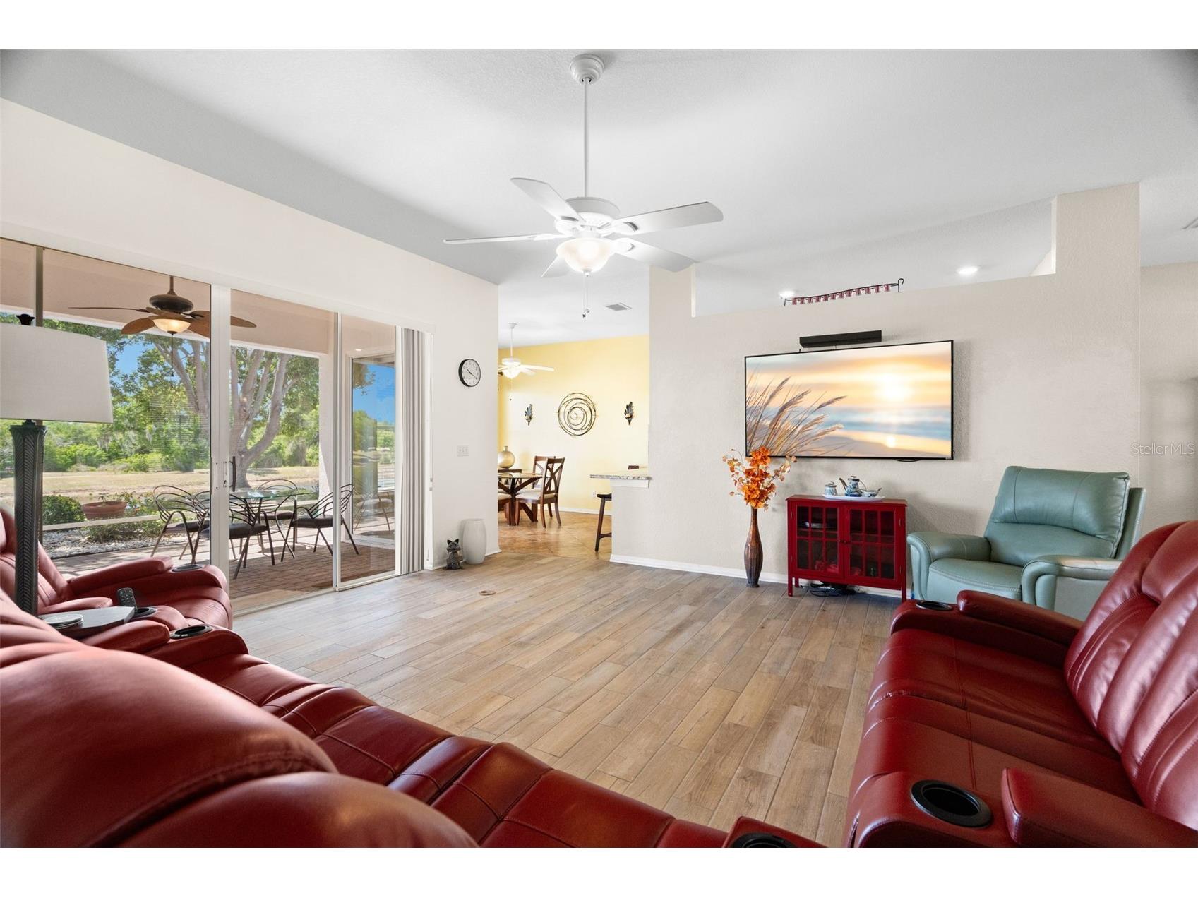 1134 Signature Drive Sun City Center FL 33573 TB8500581 image5