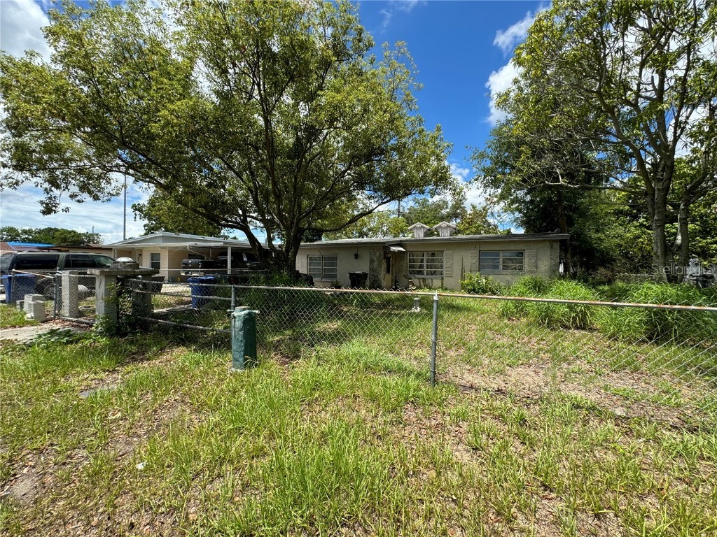  Tampa FL 33614 U8249222 image1