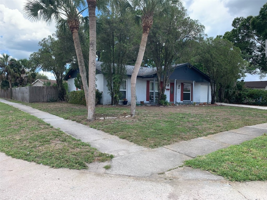  Tampa FL 33615 T3454459 image1