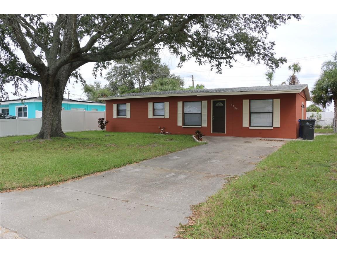  Tampa FL 33615 U8214662 image1