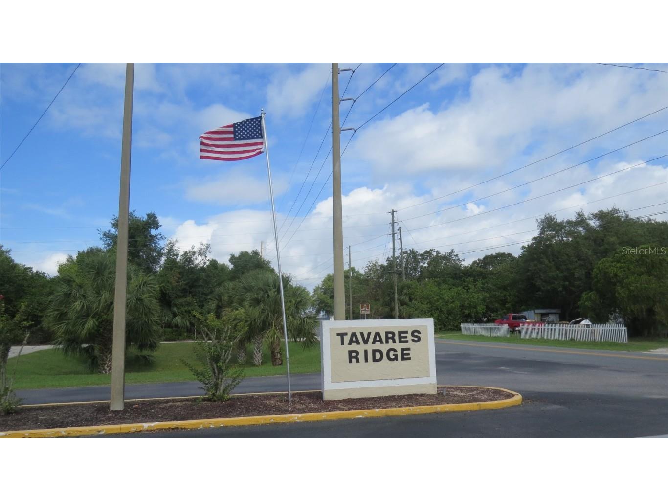  Tavares FL 32778 O6114608 image1