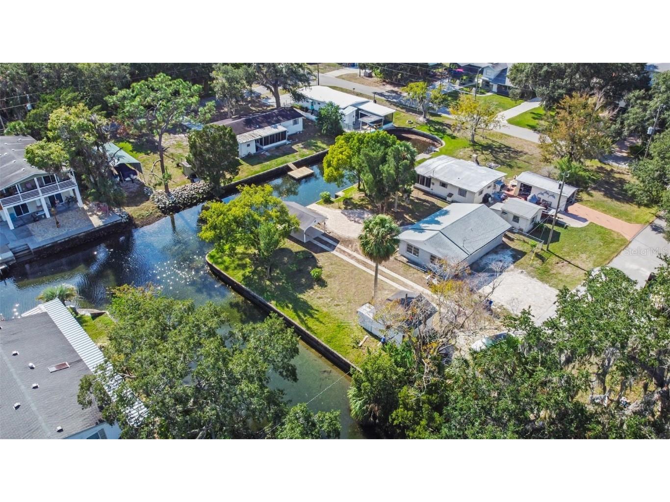 Teal Drive Weeki Wachee FL 34607 W7880353 image12